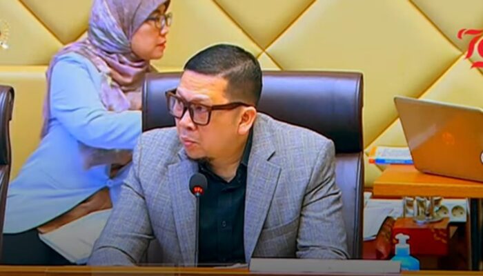 DPR sahkan PKPU Pilkada sesuai Putusan MK